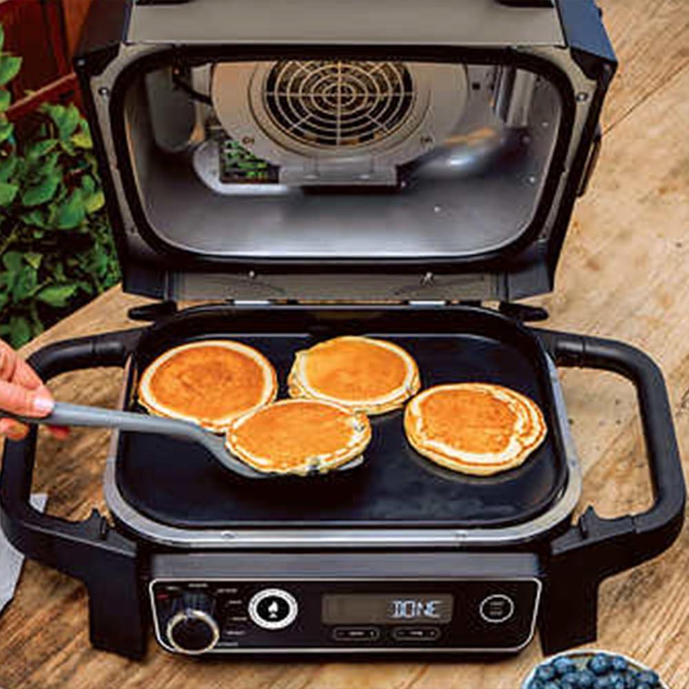 imageNinja OG705CO Woodfire Outdoor Grill and Smoker Black RenewedBlack