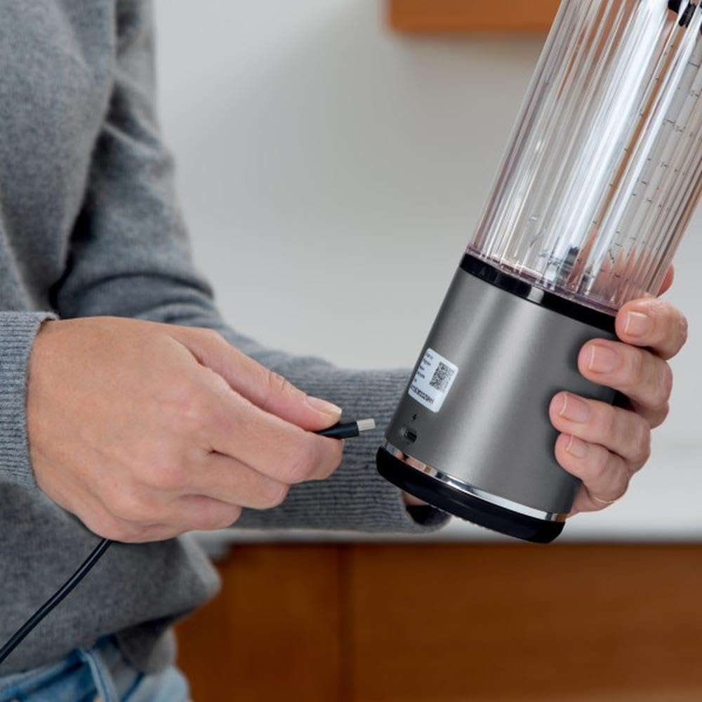 imageNinja BC151EM Blast Portable Blender Cordless 18oz Vessel Personal Blenderfor Shakes amp Smoothies BPA Free LeakproofLid amp Sip Spout USBC Rechargeable Dishwasher Safe Parts Forest Green RenewedBlack