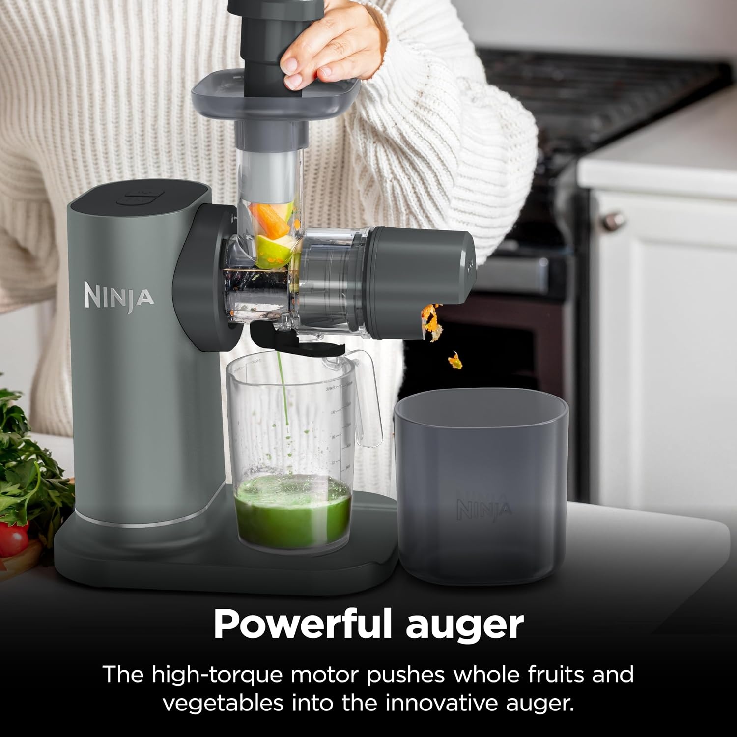 image:imageNinja NeverClog 3in1 Juicer Slicer amp Shredder 32oz Vessel JC152CharcoalShredder