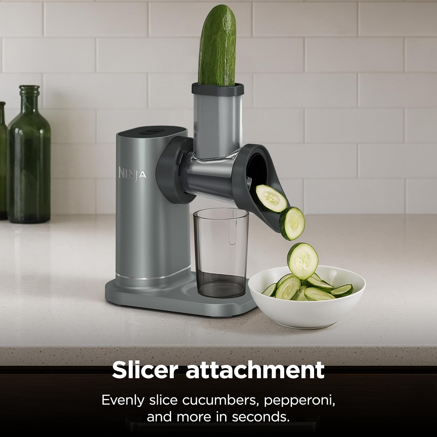image:imageNinja NeverClog 3in1 Juicer Slicer amp Shredder 32oz Vessel JC152CharcoalShredder