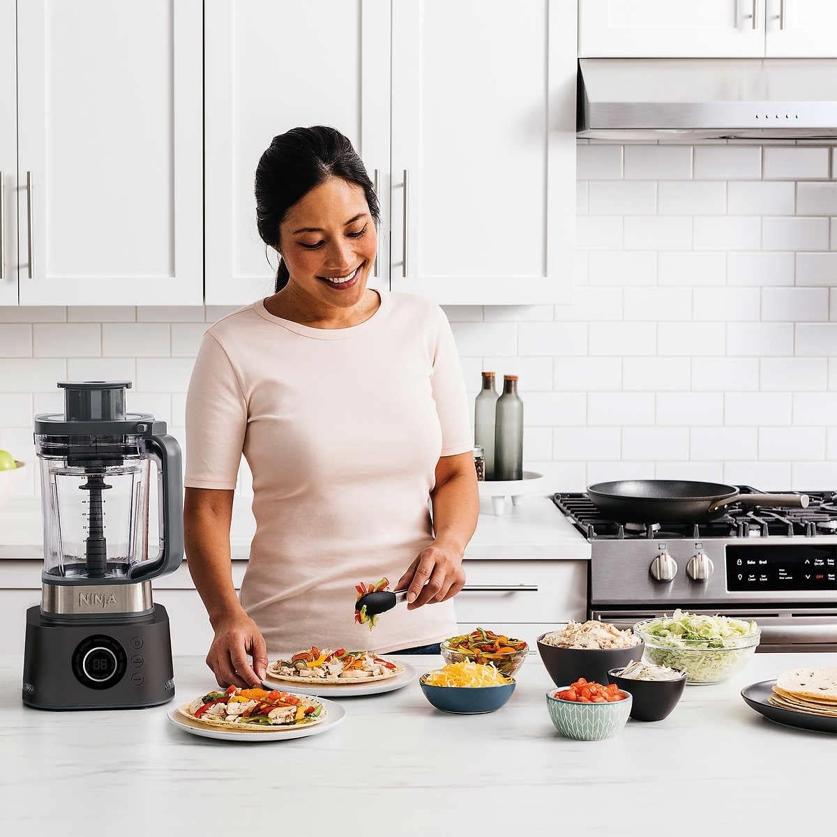 image:imageNinja CO401B Foodi Power Blender Ultimate System with 72 oz Blending amp Food Processing Pitcher XL Smoothie Bowl Maker and Nutrient Extractor amp 7 Functions Black Renewed