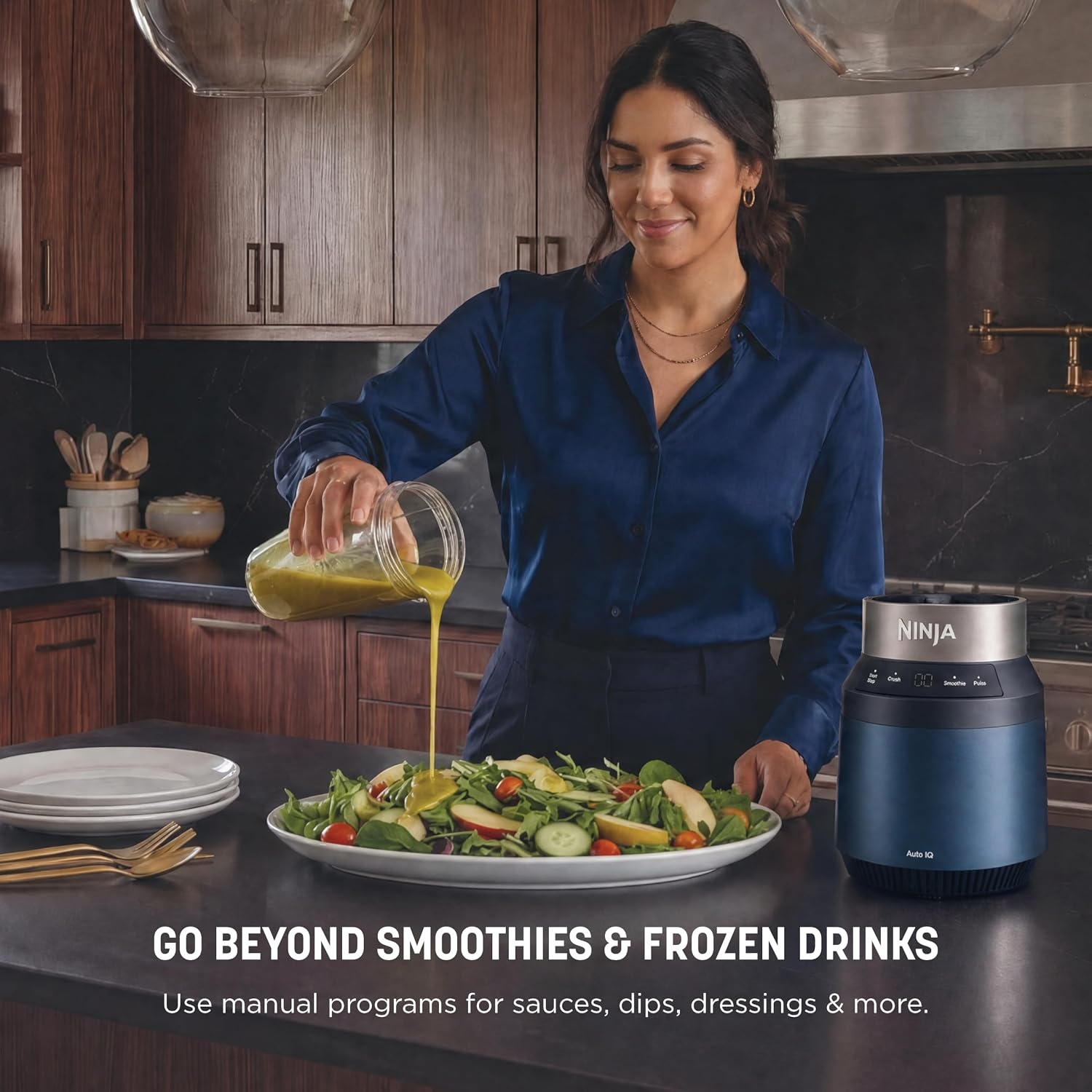 image:imageNinja NutriPlus Personal Blender 900PW 3 20oz Cups Pink BN301PKBRNAuto Blend Blue