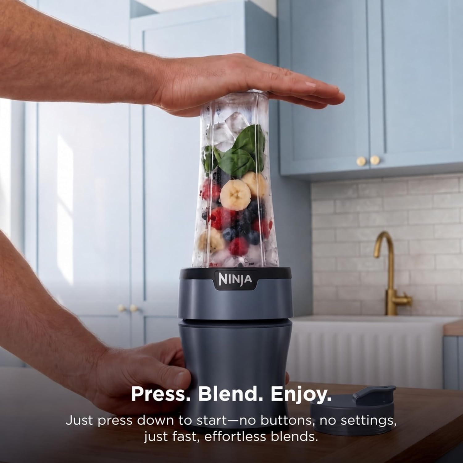image:imageNinja NutriPlus Personal Blender 900PW 3 20oz Cups Pink BN301PKBRNPush to blend 3 cups Blue