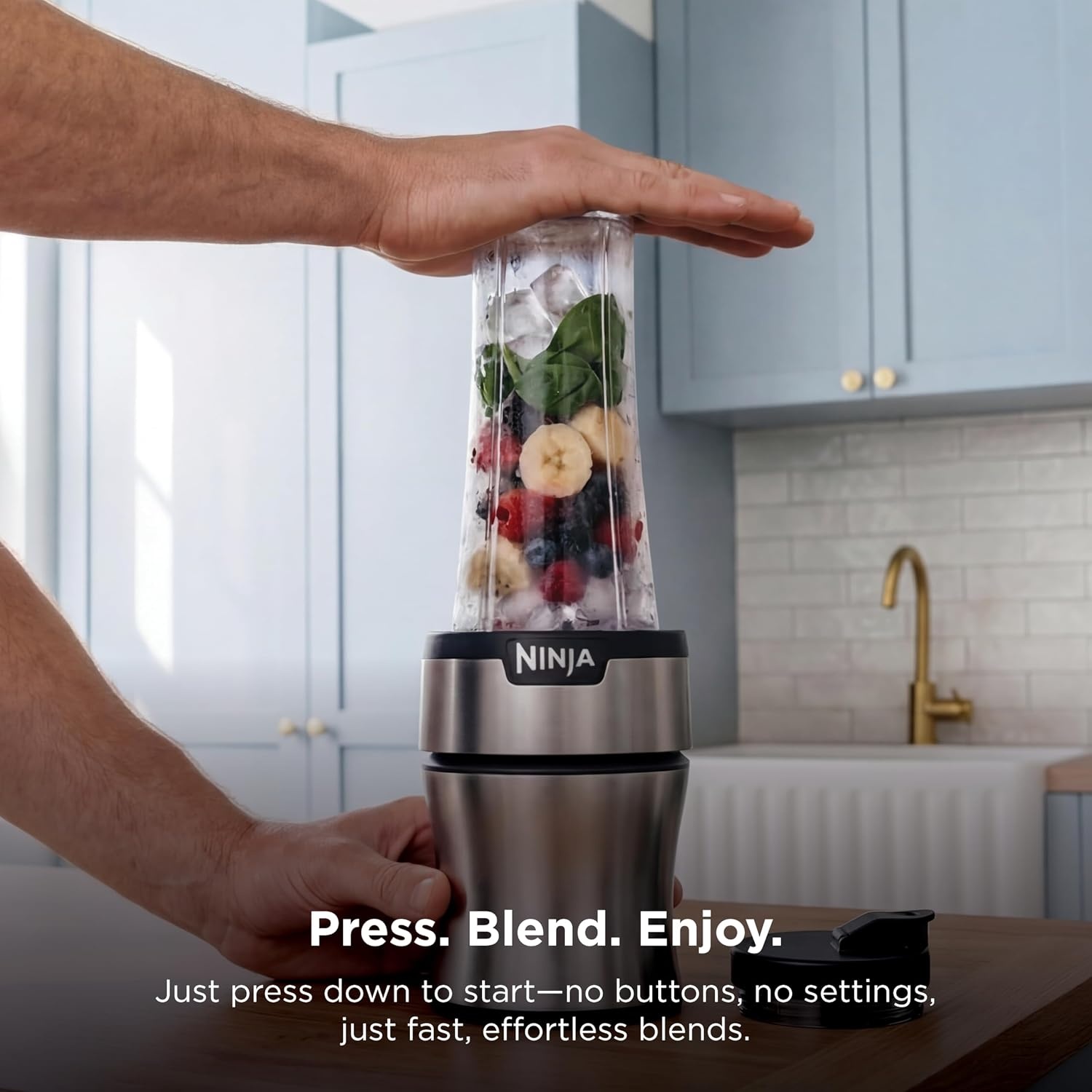 image:imageNinja NutriPlus Personal Blender 900PW 3 20oz Cups Pink BN301PKBRNPush to blend 3 cups Silver
